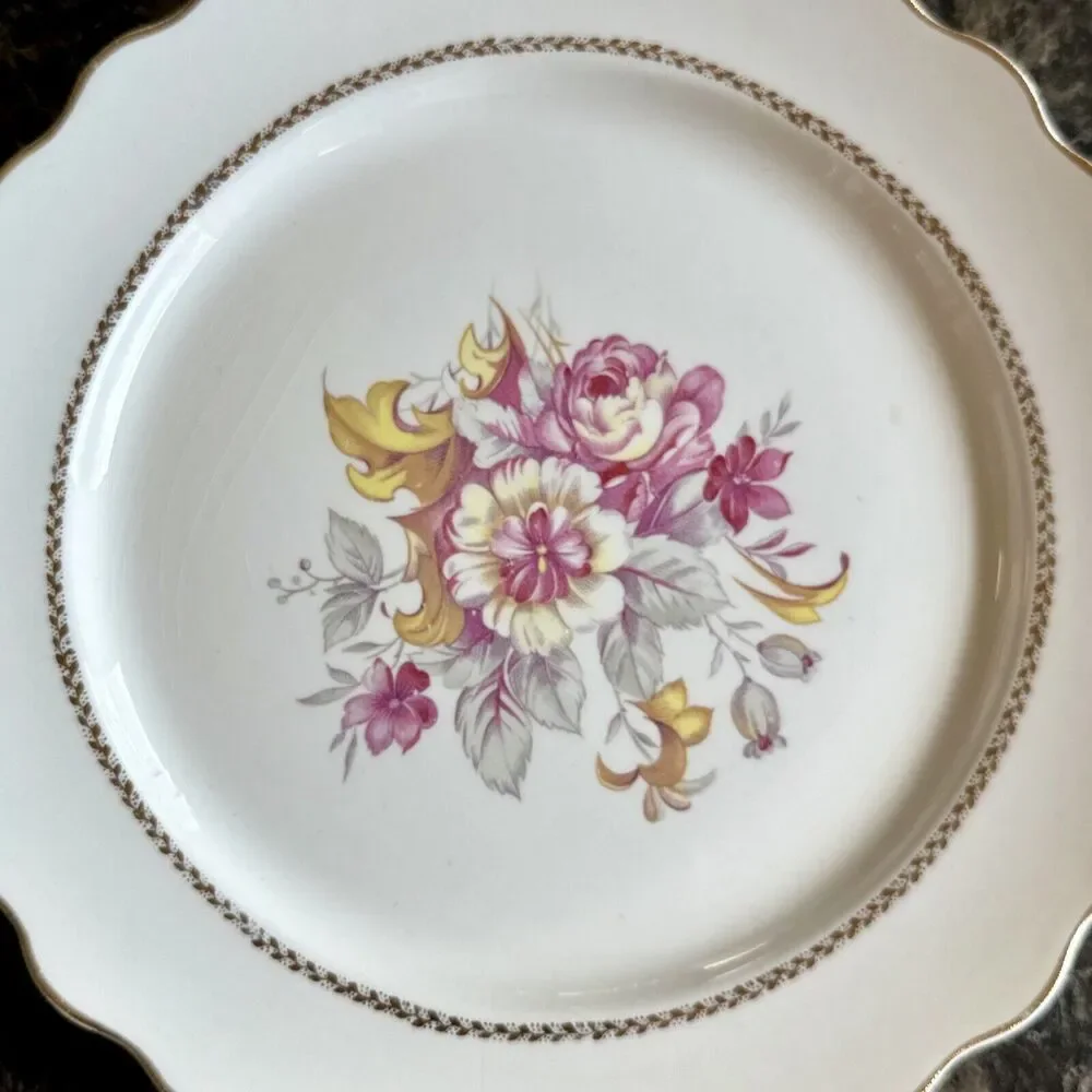 WS George Lido Canary Tone‎ Floral Pink Gold Soup Bowl 9.5” Plate